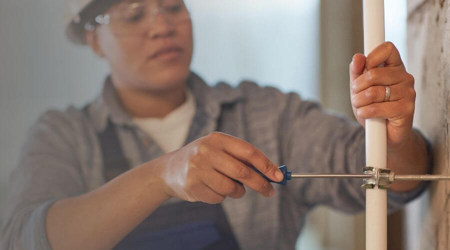 Professional industrial roofing company in Saybrook, IL